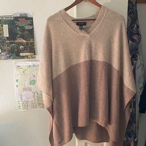 Beautiful Cashmere Women's Two-Tone Shawl Poncho